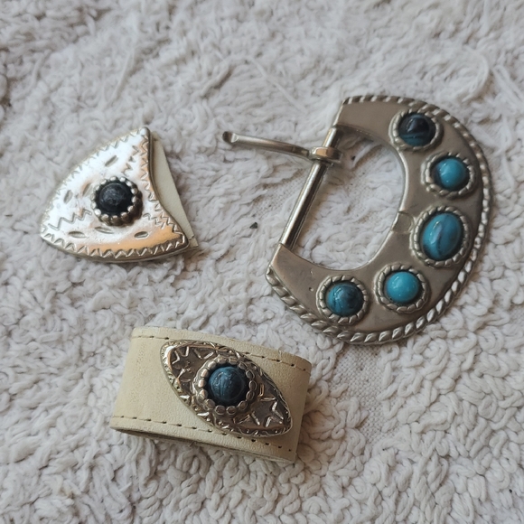 Hardware For Belt - Picture 1 of 5